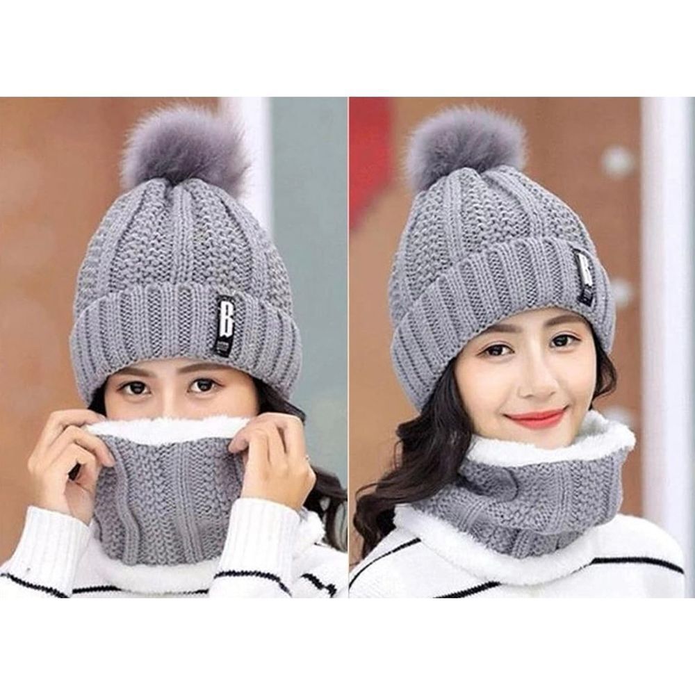 ✨Suzanne Fashion Warm HatsWomen Winter Outdoor Warm Knitted Hat Pompom Beanie✨